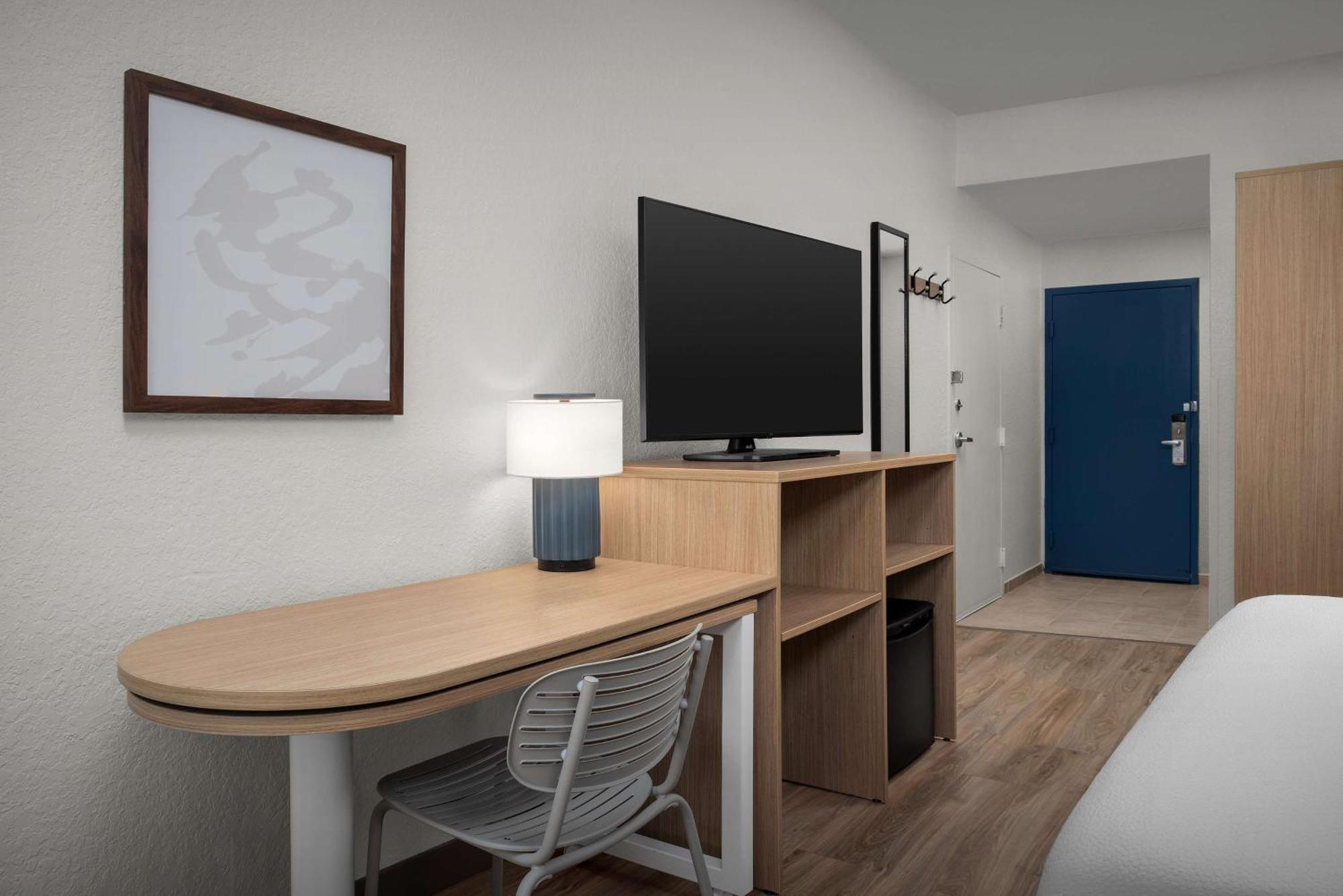 Spark By Hilton Tampa Brandon المظهر الخارجي الصورة