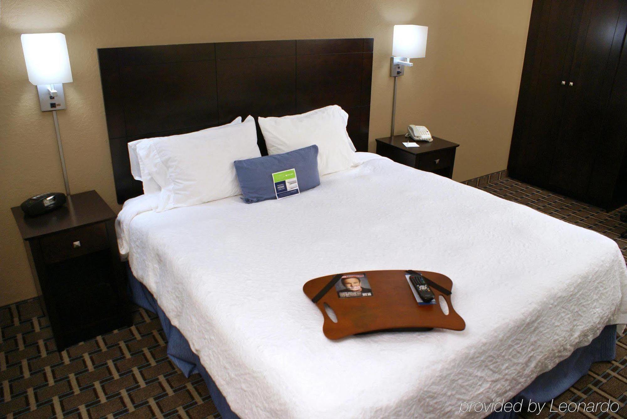Spark By Hilton Tampa Brandon المظهر الخارجي الصورة